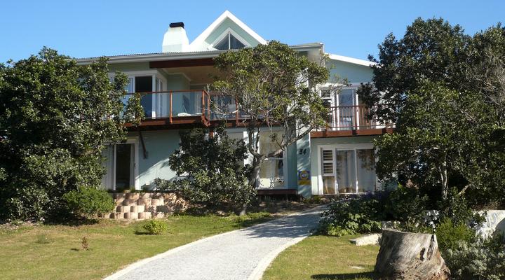 Island Waters Holiday Accommodation