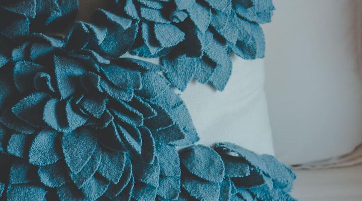 A Hilltop Country Retreat