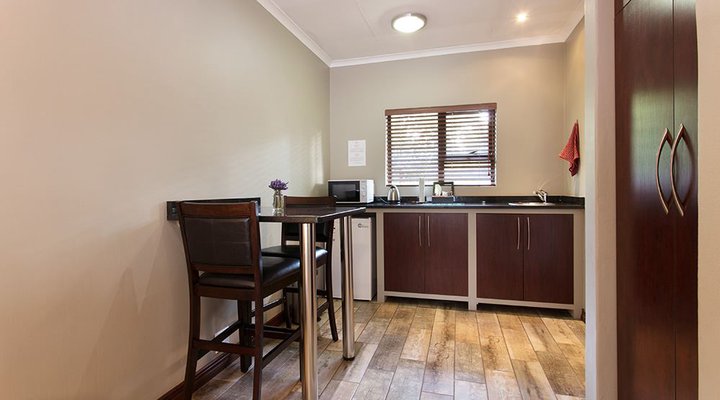 Lavenders at Constantia Guest House