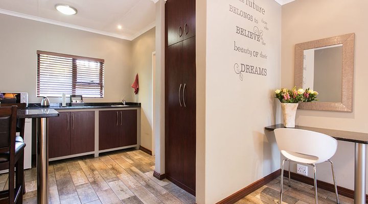 Lavenders at Constantia Guest House