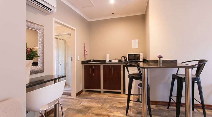 Lavenders at Constantia Guest House