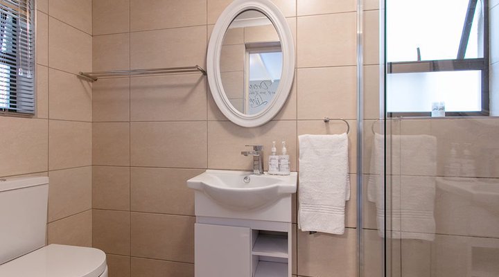 Lavenders at Constantia Guest House