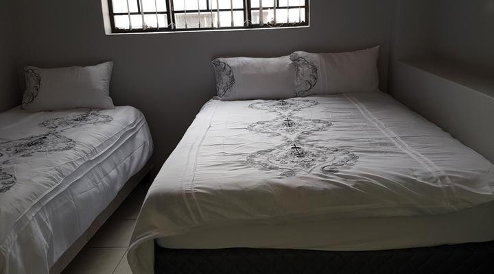 Brownstone Backpackers