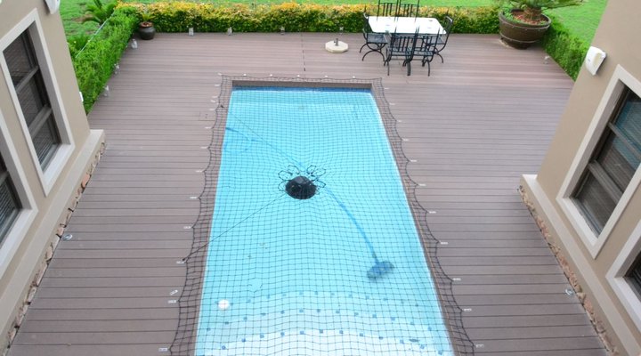 The Gables - Zebras on your doorstep!