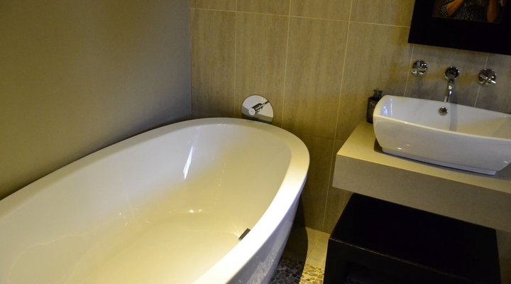 The Gables - Zebras on your doorstep!