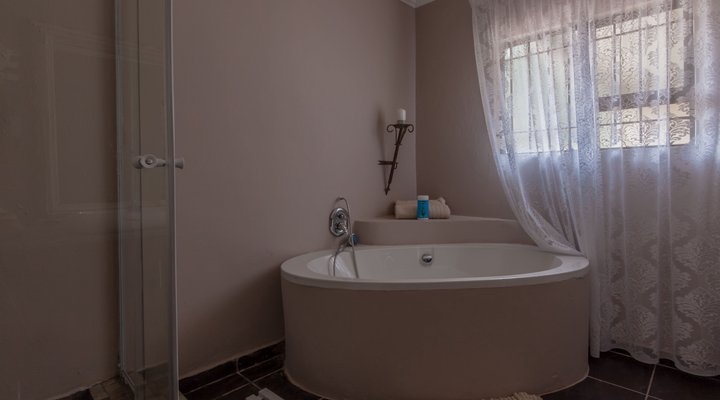Le Nest Guesthouse