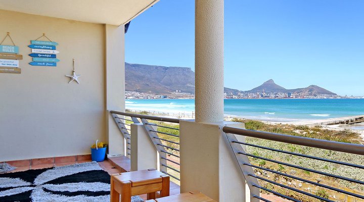 Leisure Bay 205