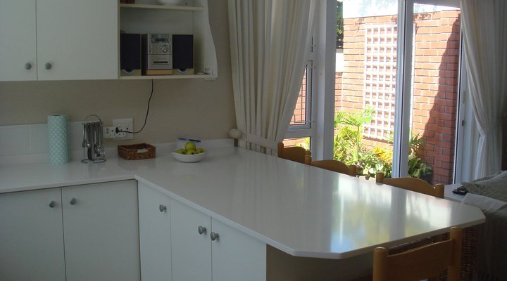 Loftwood Guest Cottage