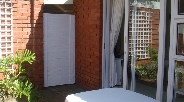 Loftwood Guest Cottage