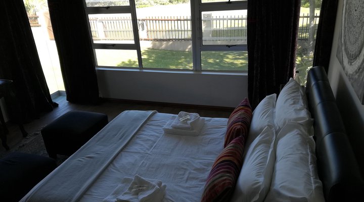 Oceans 32 Guesthouse
