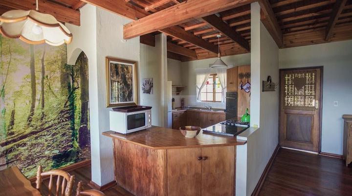 Lazy Leopard Forest Retreat