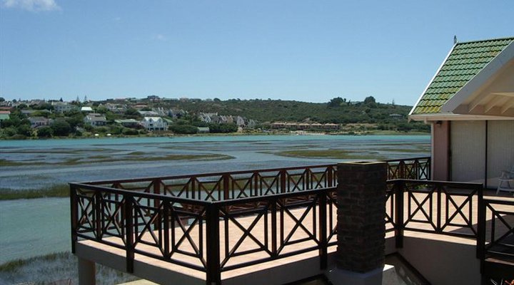 Hibiscus House Bed and Breakfast