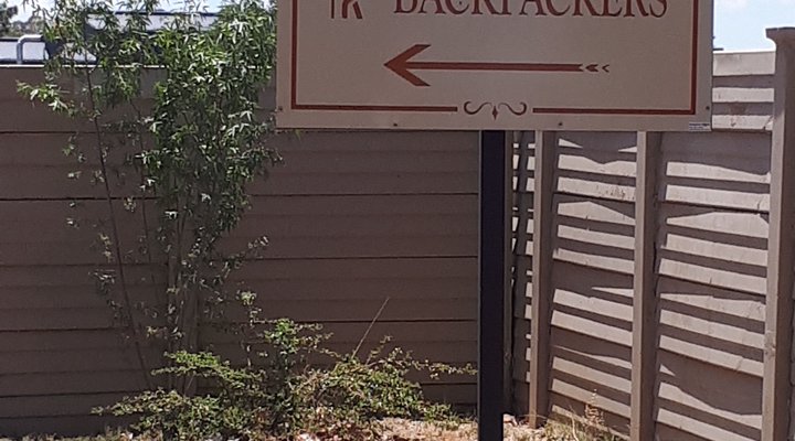 Mossie Bos Backpackers & Group Venue