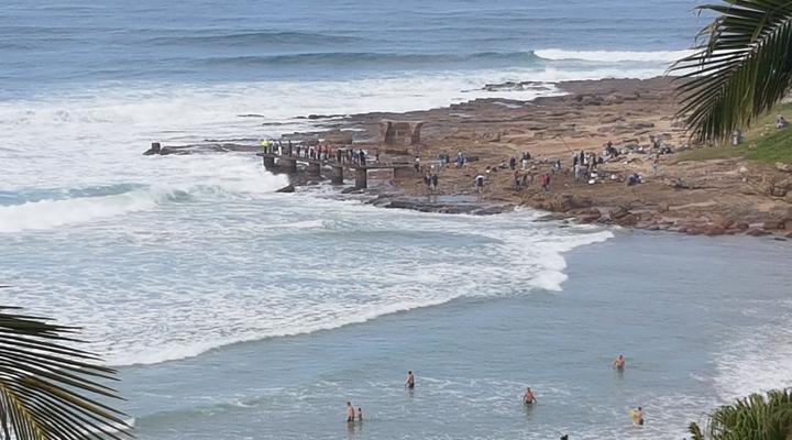 Stunning Uvongo Main Beach Penthouses