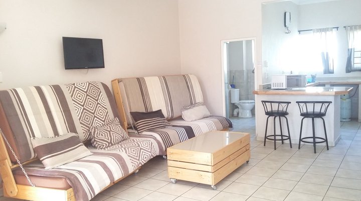 Fawlty Towers Afari Lodge 