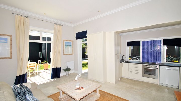 Luxury Garden Cottage