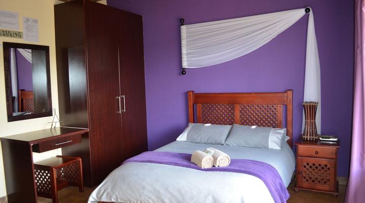 Tava Lingwe Game Lodge & Wedding Venue