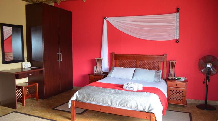 Tava Lingwe Game Lodge & Wedding Venue