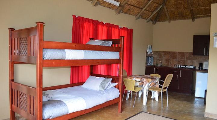 Tava Lingwe Game Lodge & Wedding Venue
