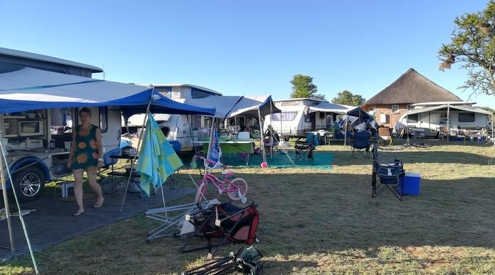 Tava Lingwe Game Lodge & Wedding Venue