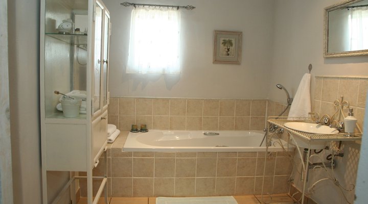 Holkrans Guest Lodge