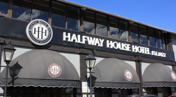 Halfway House Hotel