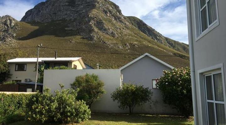 Kingfisher Beach House