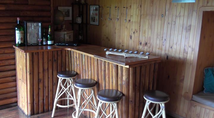 Stagger Inn Game Lodge