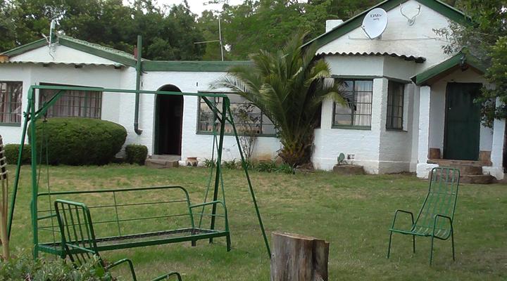 Stagger Inn Game Lodge