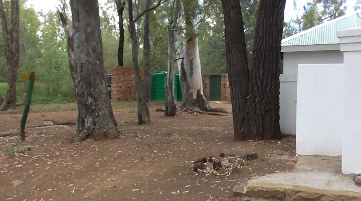 Stagger Inn Game Lodge