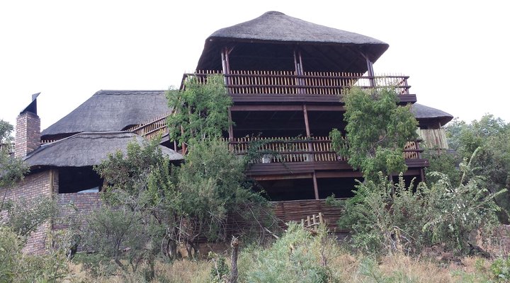 Kombisa Lodge
