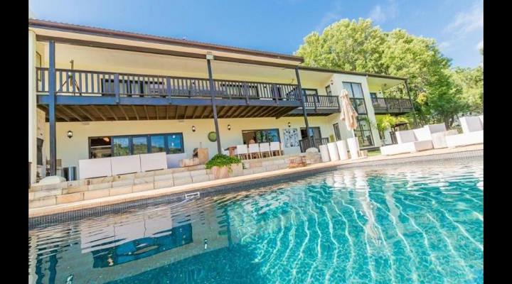 Phumula Country Manor