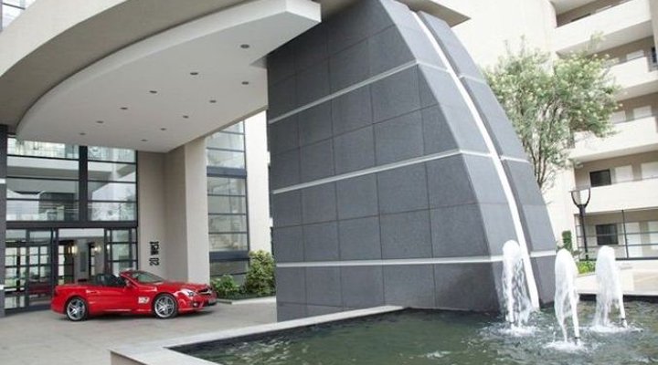 20 West Executive Apartments