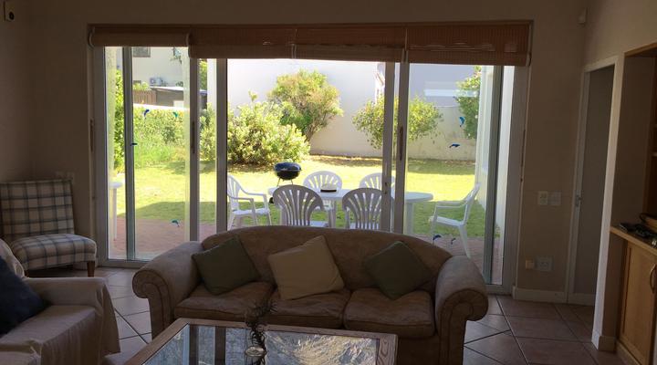 Kingfisher Beach House