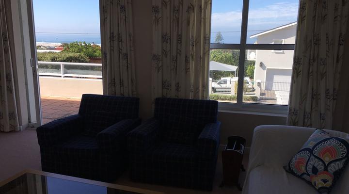 Kingfisher Beach House