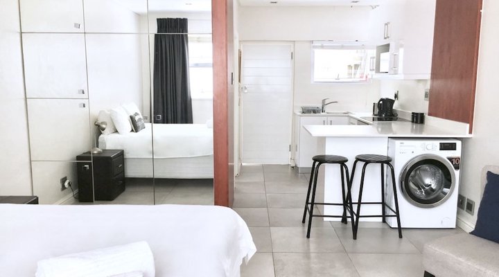 13 Sandringham Studio Beach Road 