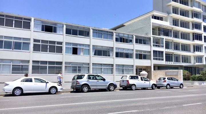 13 Sandringham Studio Beach Road 