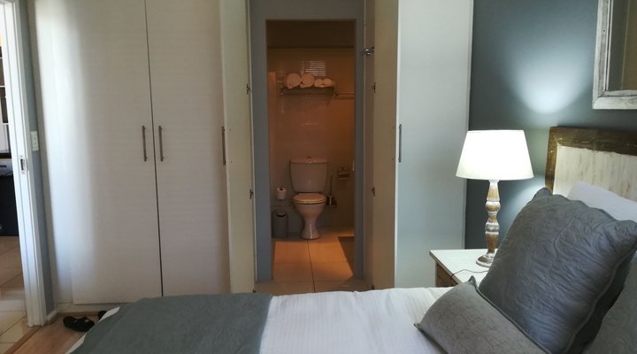 1009 Fountains Hotel