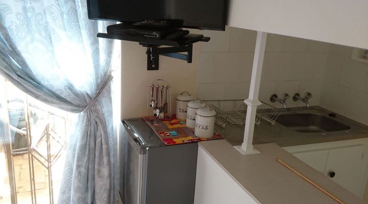 Chanelle Self Catering