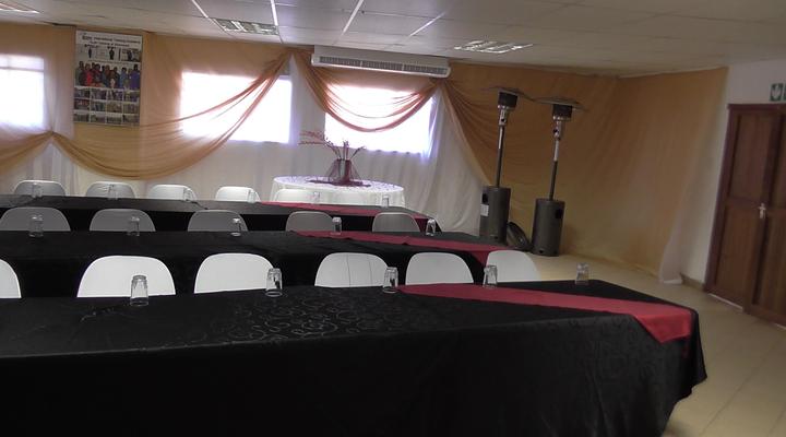 Stagger Inn Game Lodge