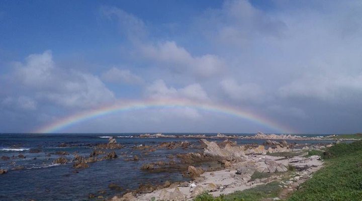Thalassa - Betty's Bay, Seafront Accommodation 