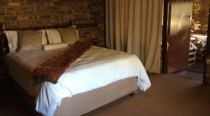 Chobe Sekama Residence