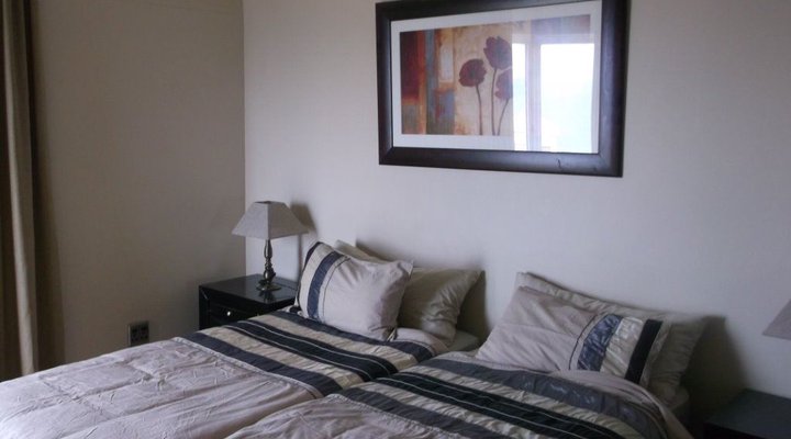 Luxury Sea View House on Pinnacle Point Estate 