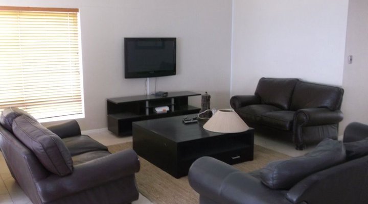 Luxury Sea View House on Pinnacle Point Estate 