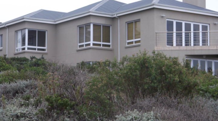 Luxury Sea View House on Pinnacle Point Estate 