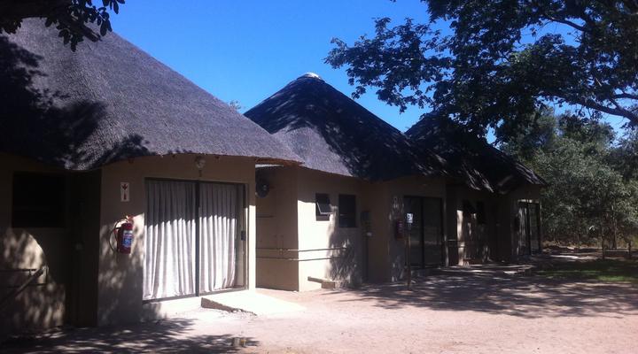 Shakawe Sands Lodge