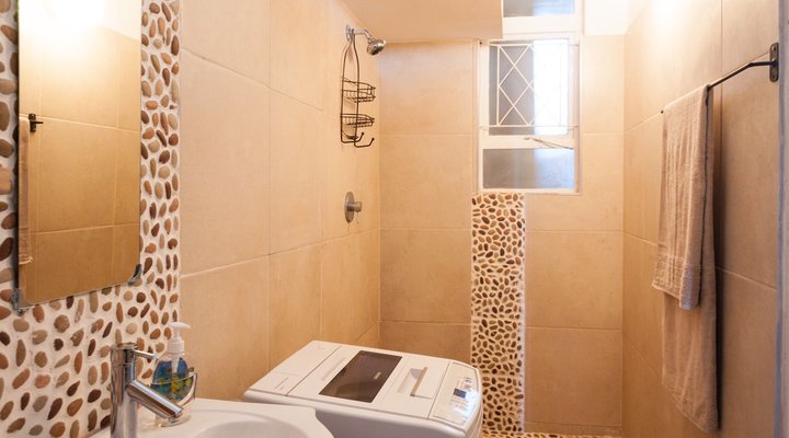 CzechaZulu on the Beach Apartments