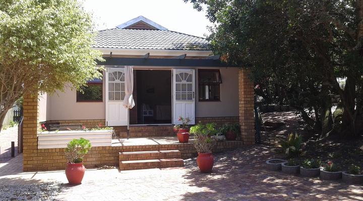 Brenton Cottage & Flat