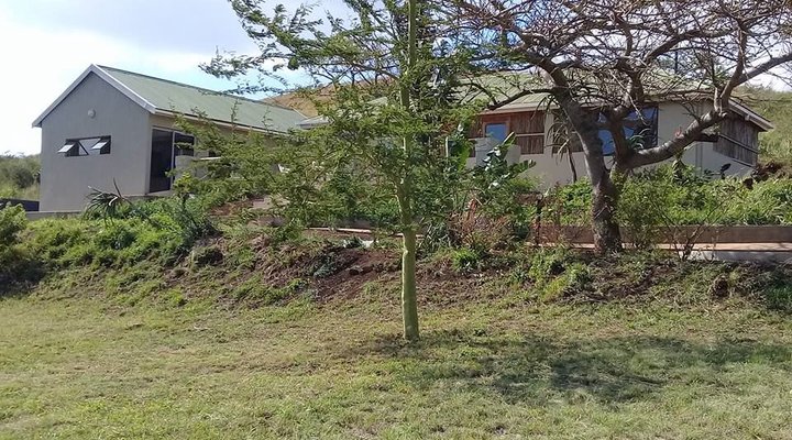 Hluhluwe Gate Safari Camp