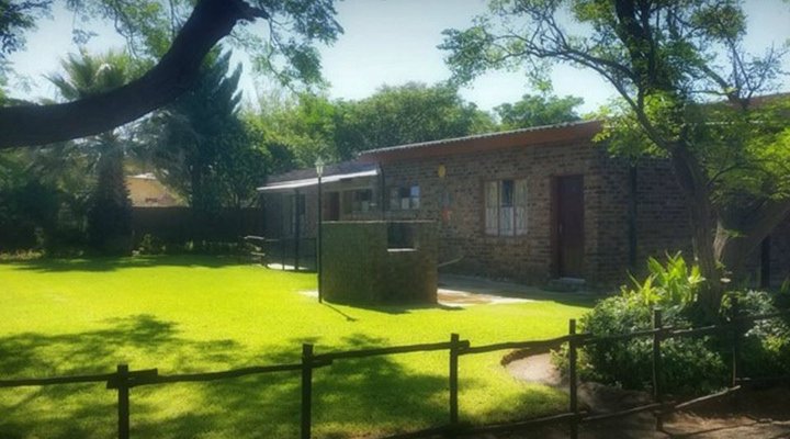 Emthanjeni Lodge